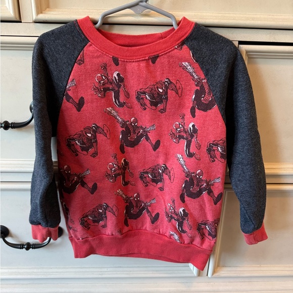 Marvel Other - Marvel Heathered Red Spider-Man Pullover Kids Size 4T